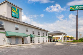 Отель Quality Inn & Suites South/Obetz  Обец